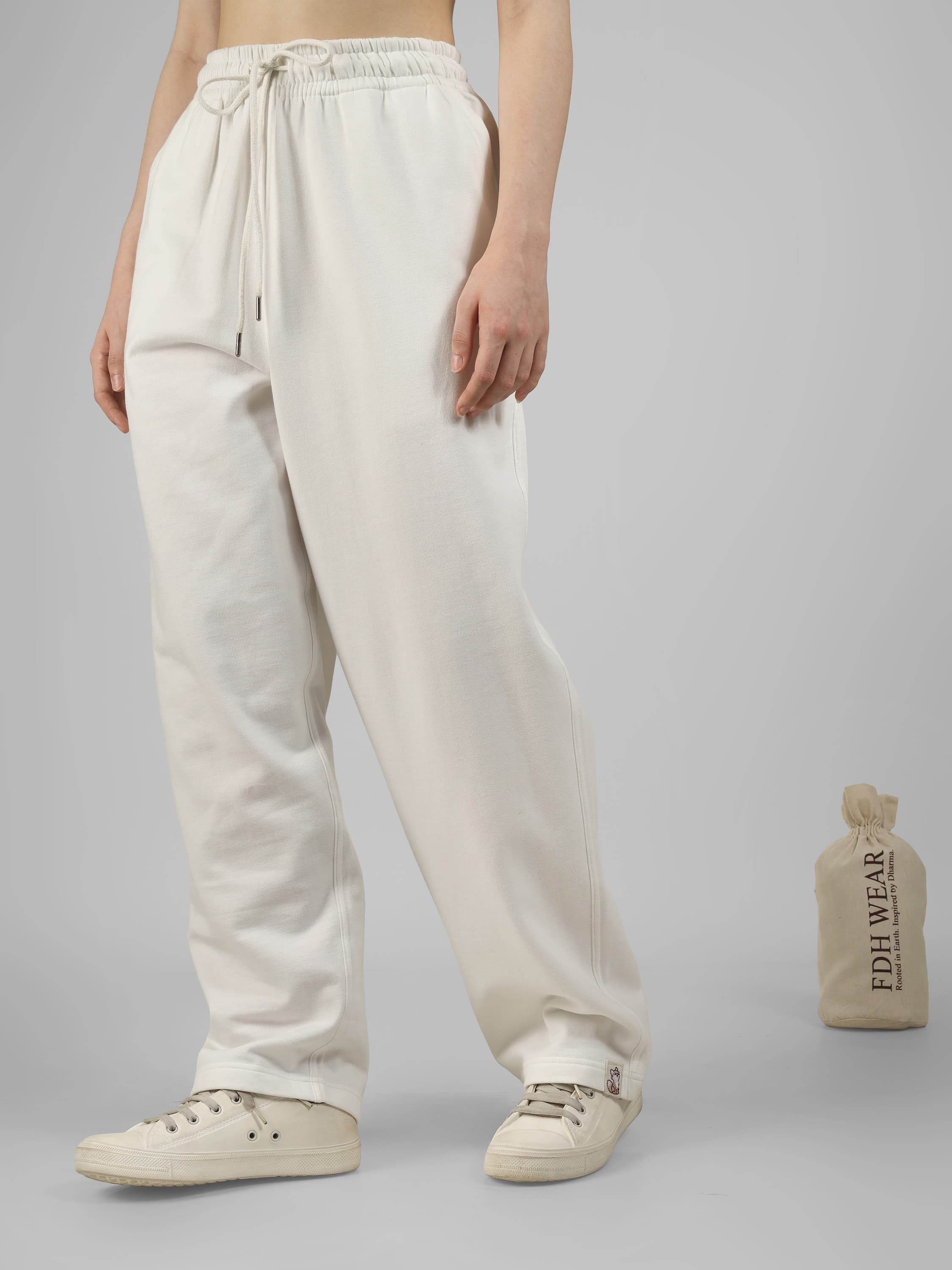 The Weekend Trouser, 90% Cotton / 10% Polyester